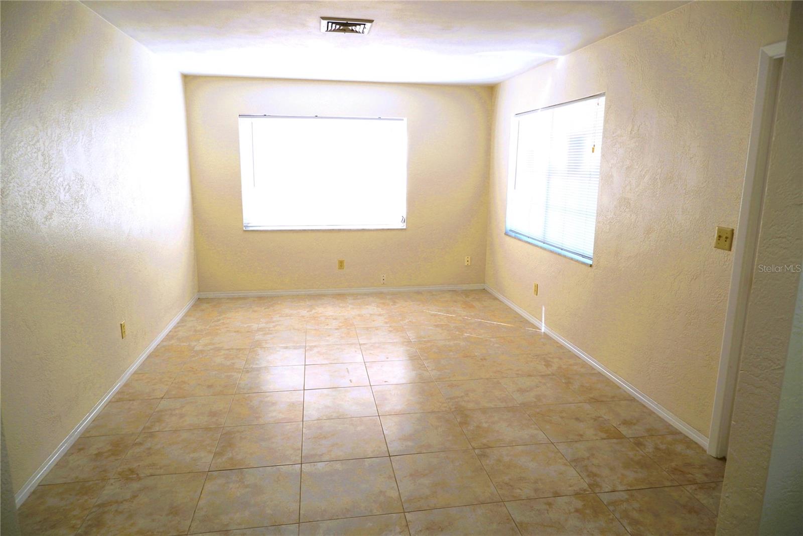 JUNGLE TERRACE SEC B - Residential Lease