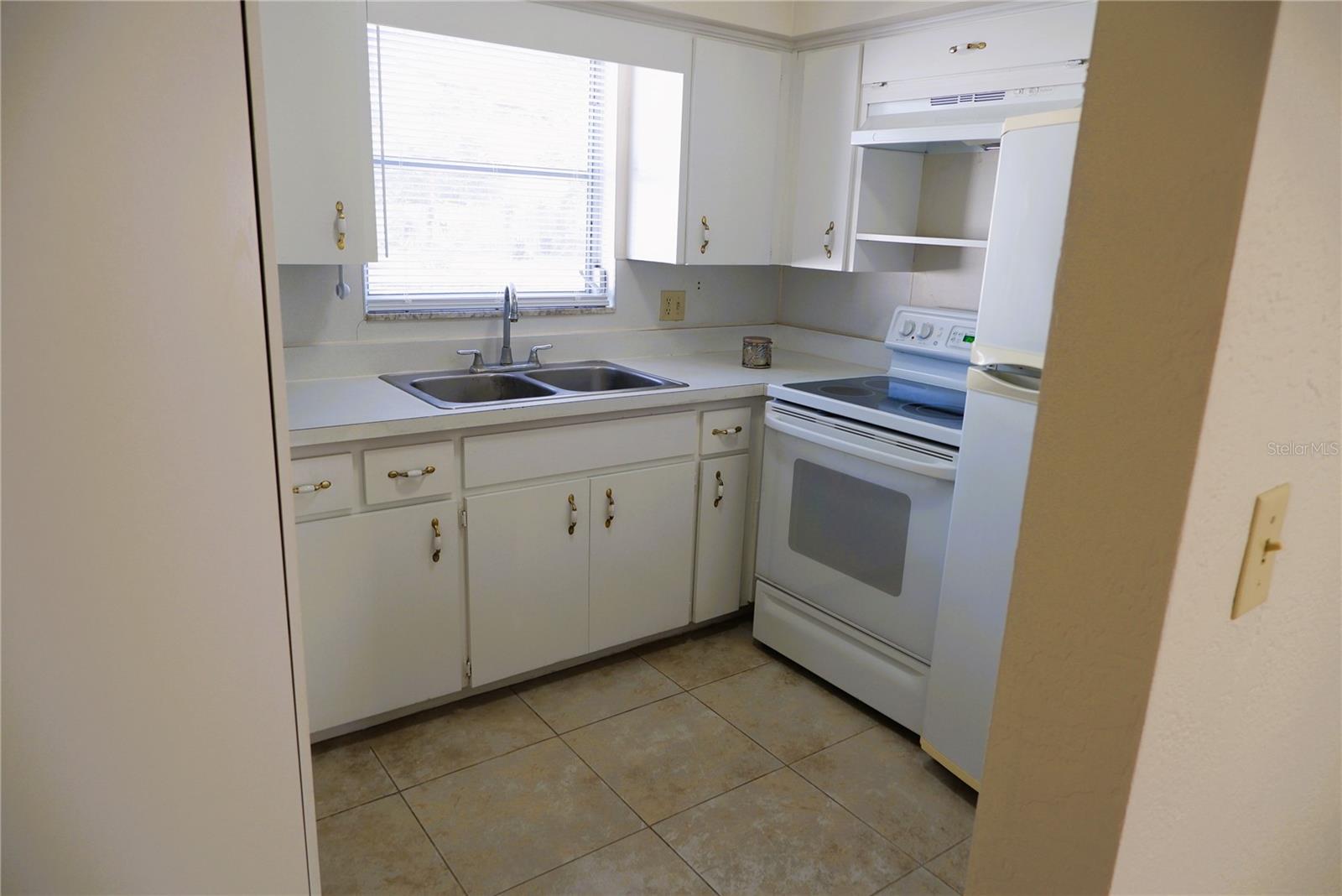 JUNGLE TERRACE SEC B - Residential Lease