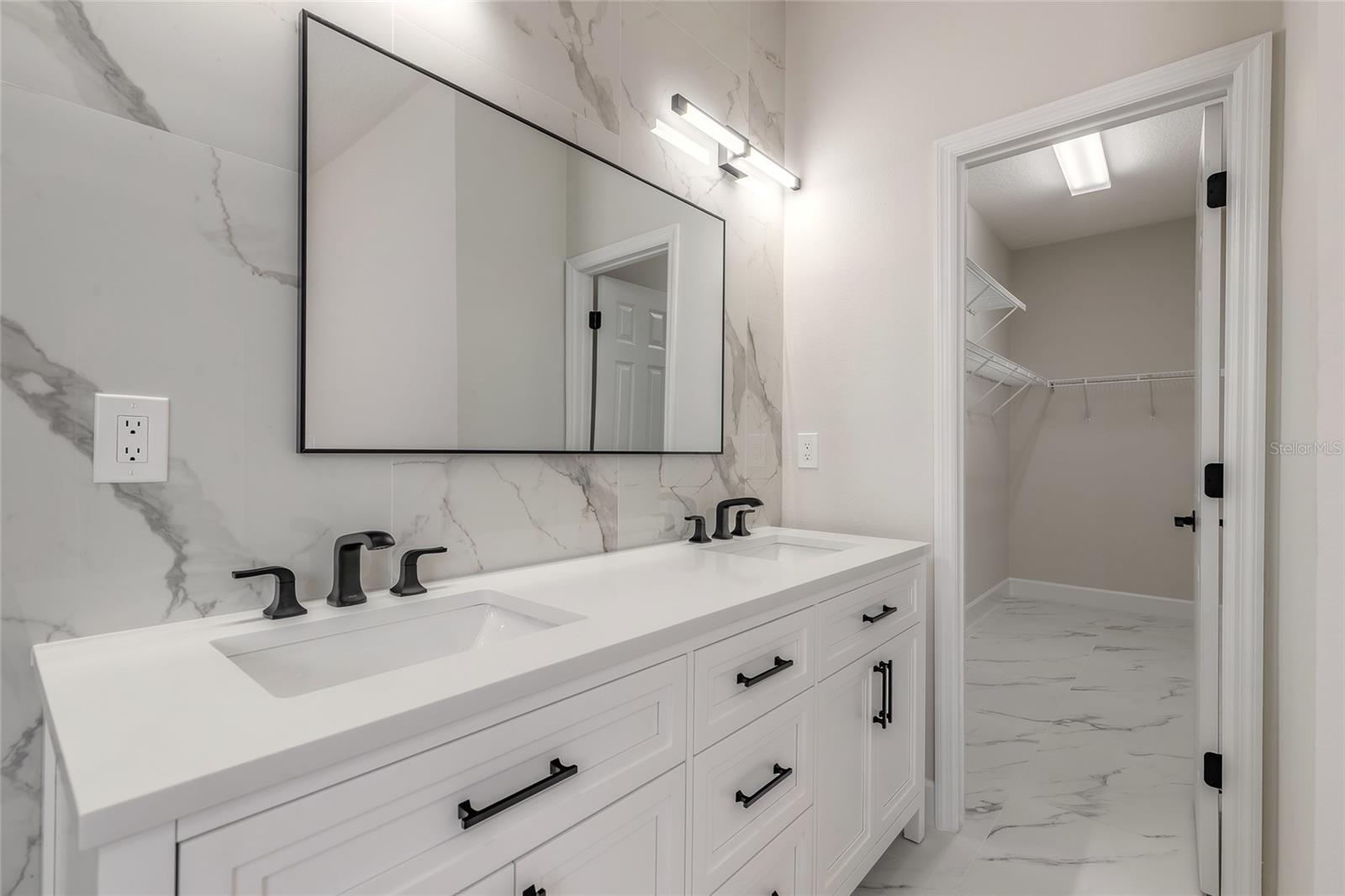 VENETIAN BAY PH 1A - Residential