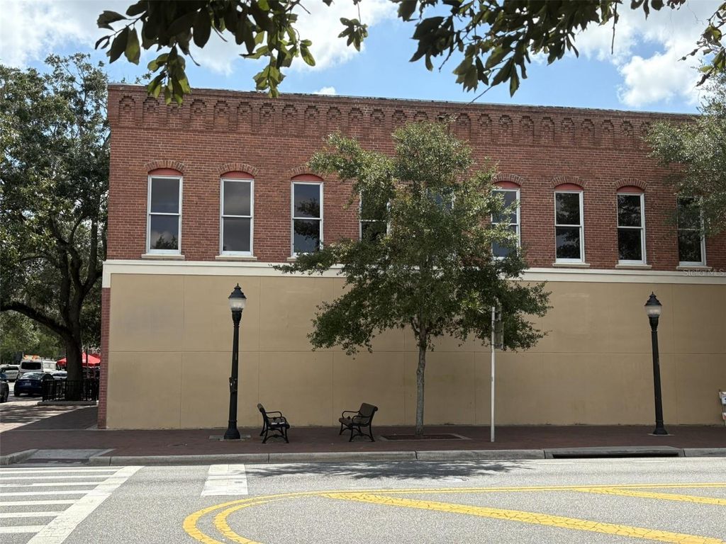 Photo of 1 SE 1st Avenue SE, Gainesville, FL 32601 (MLS # GC534756)