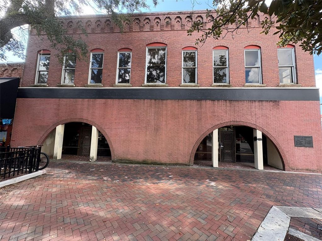 Photo of 1 SE 1st Avenue SE, Gainesville, FL 32601 (MLS # GC534756)
