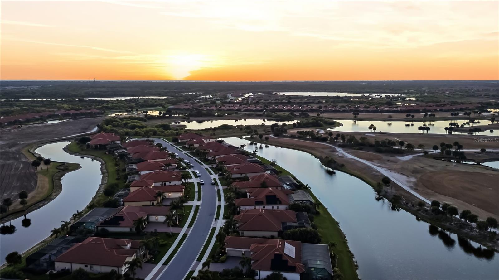 SARASOTA NATIONAL PH 12-B - Residential