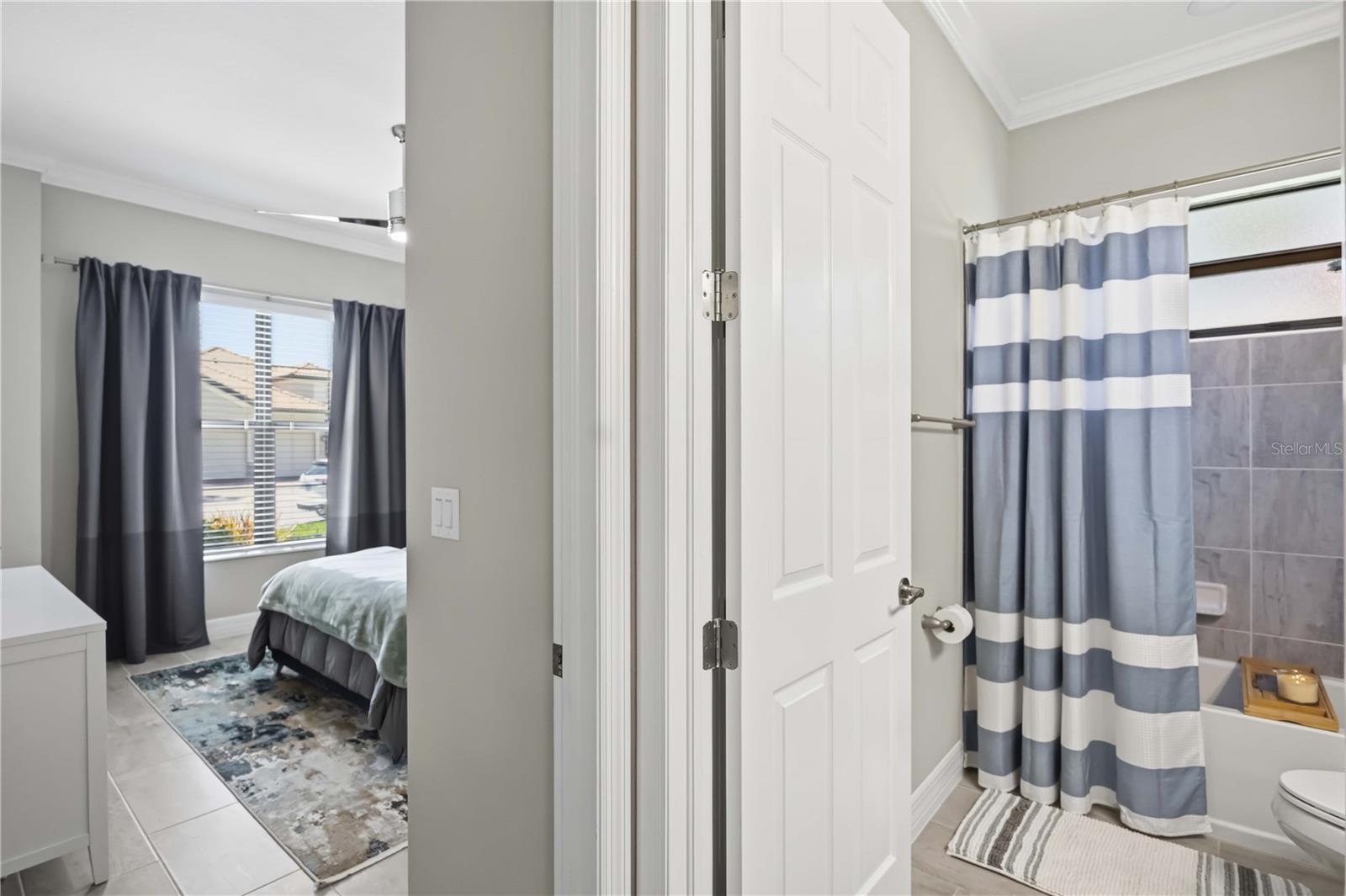 SARASOTA NATIONAL PH 12-B - Residential