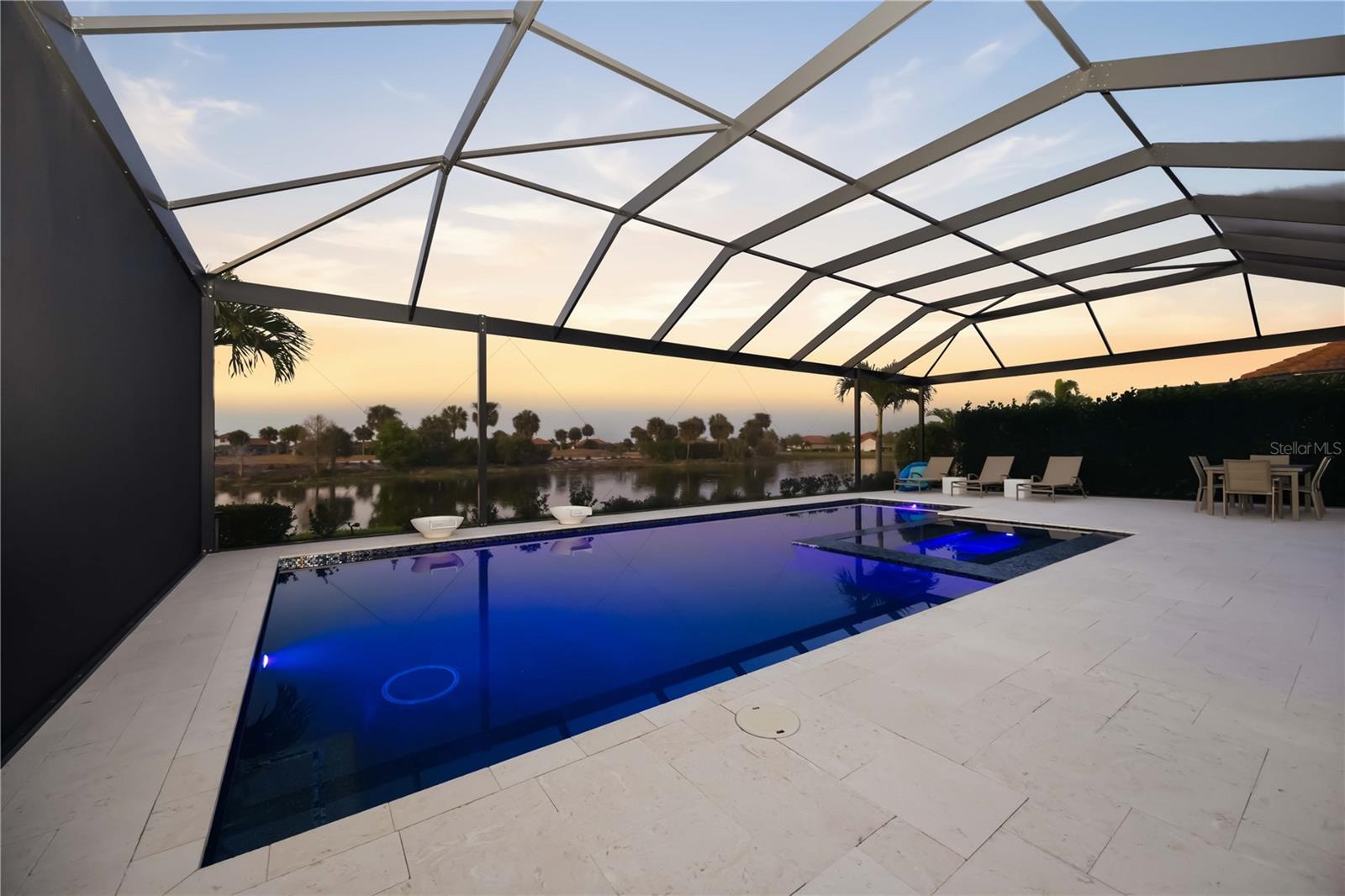 SARASOTA NATIONAL PH 12-B - Residential