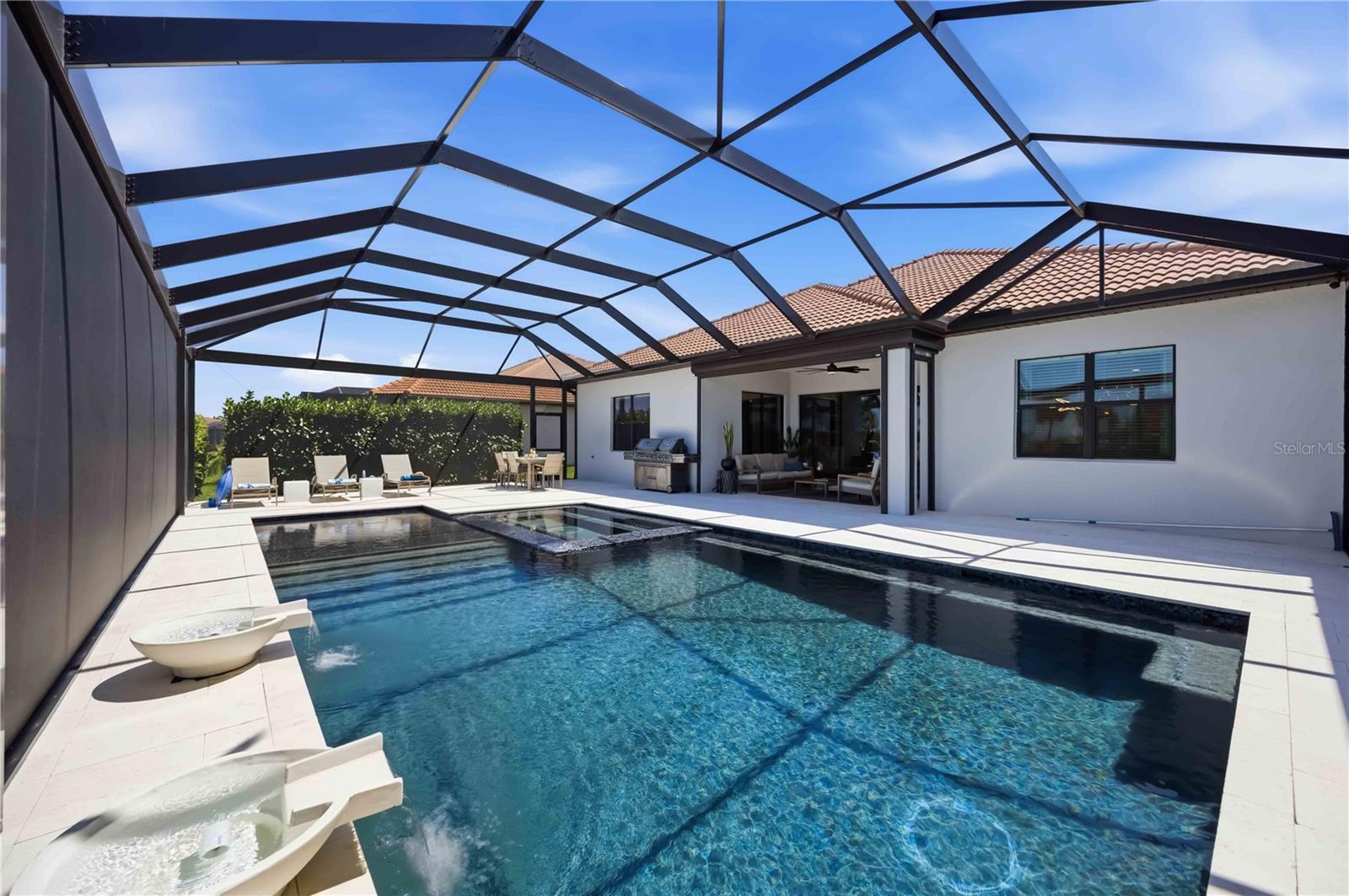 SARASOTA NATIONAL PH 12-B - Residential