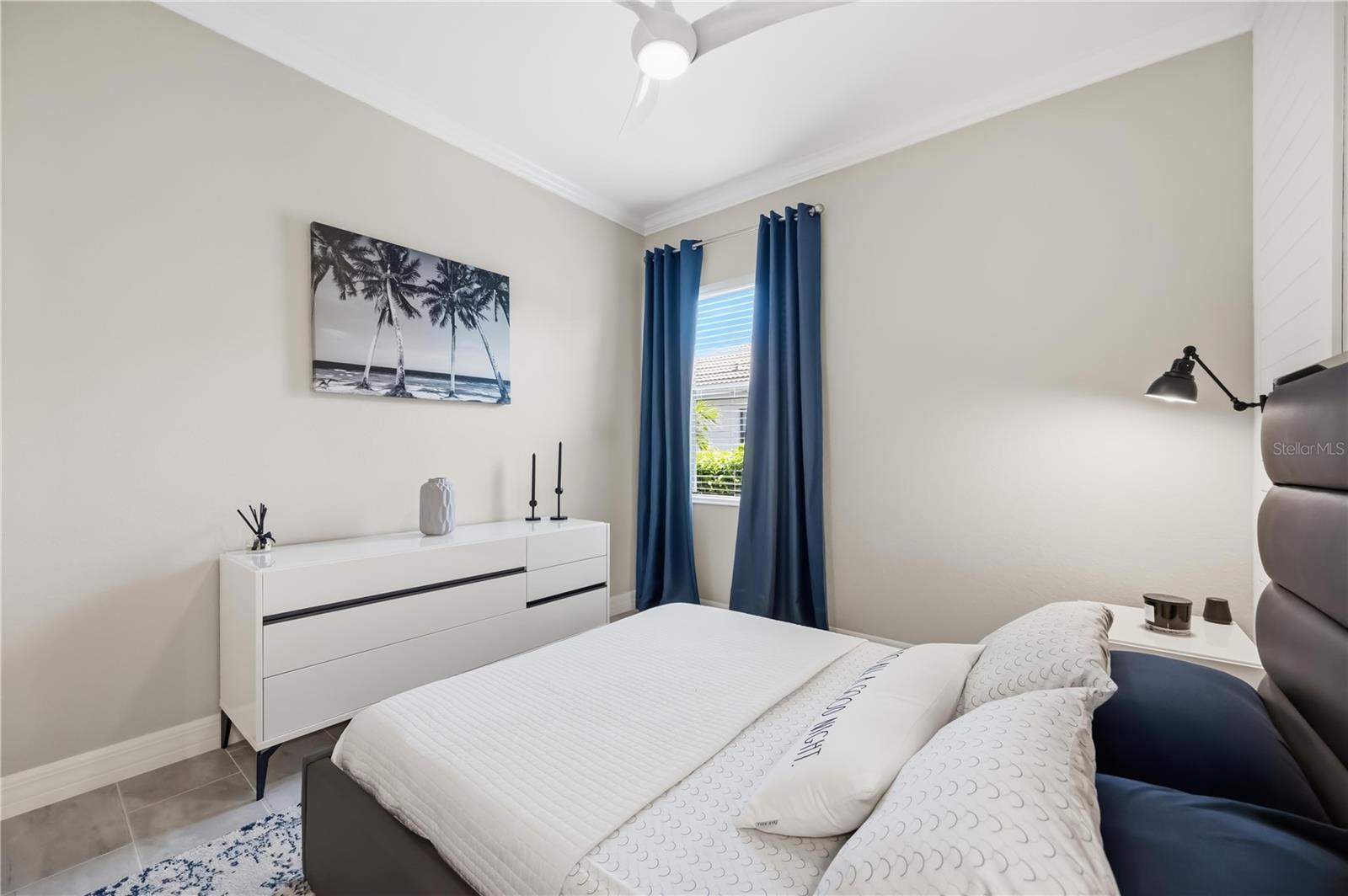 SARASOTA NATIONAL PH 12-B - Residential