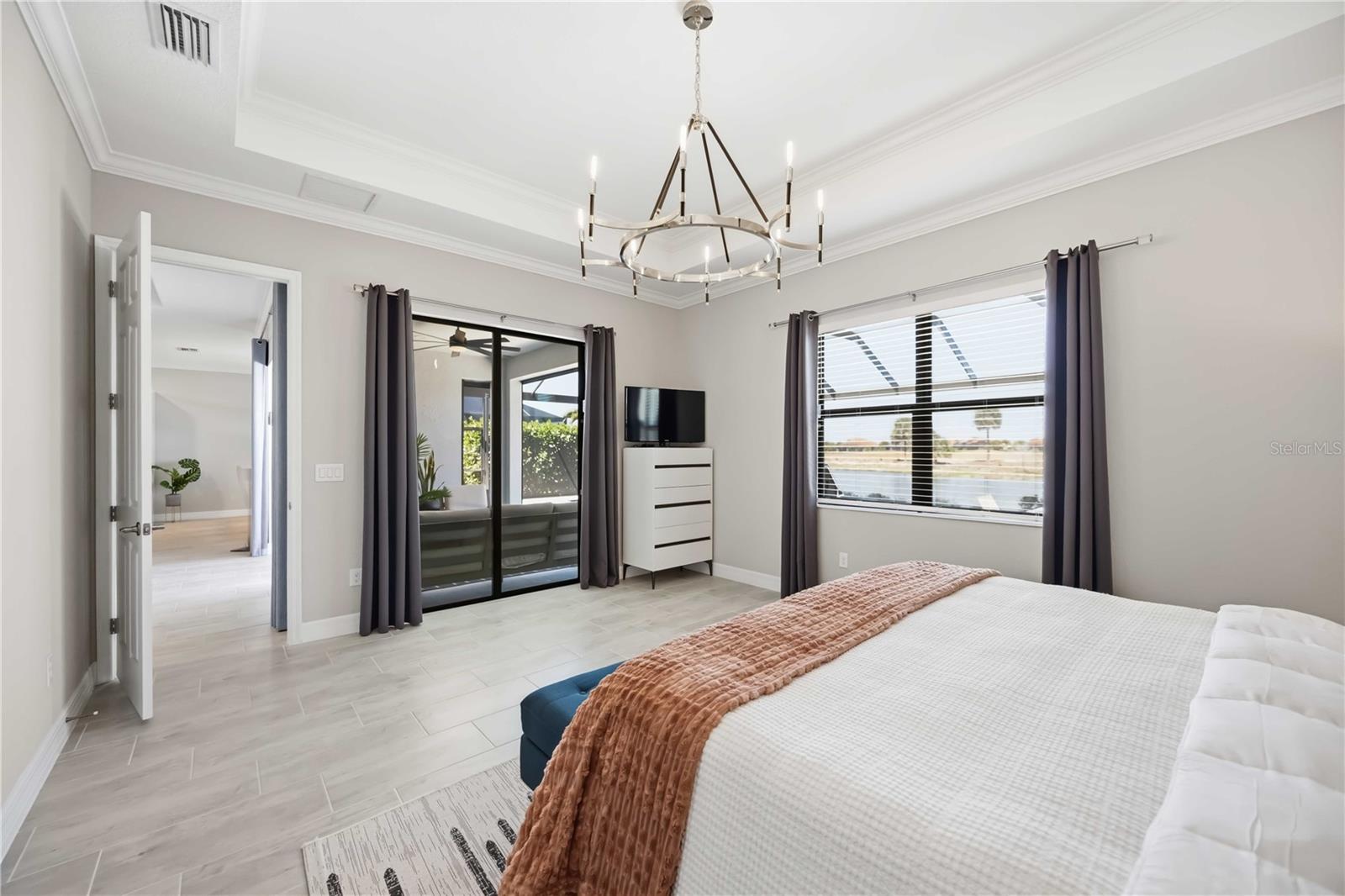 SARASOTA NATIONAL PH 12-B - Residential