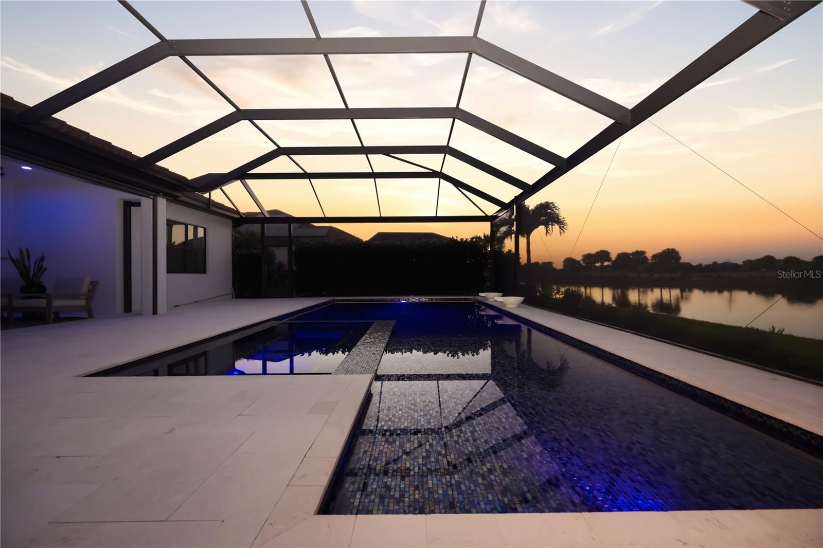 SARASOTA NATIONAL PH 12-B - Residential