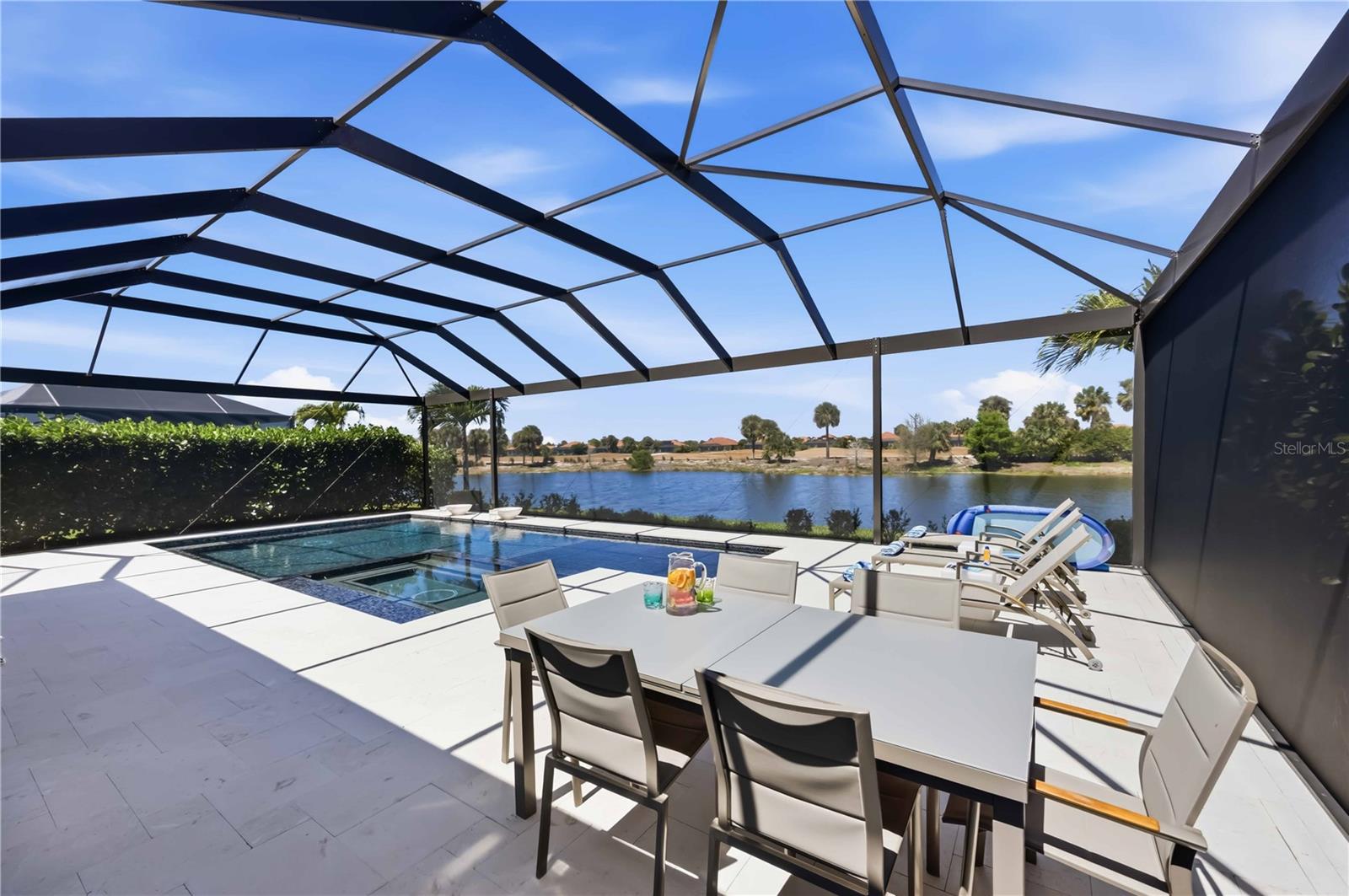 SARASOTA NATIONAL PH 12-B - Residential