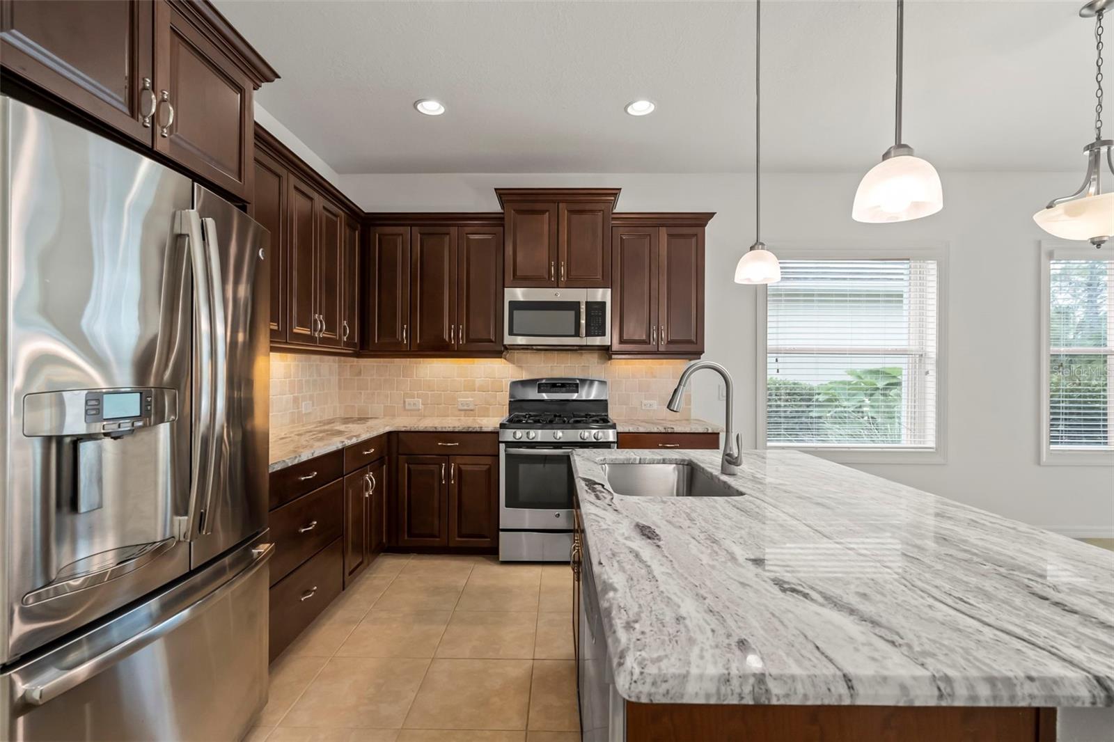 11415 FORT LAUDERDALE PLACE