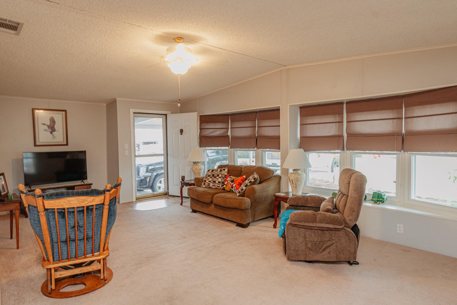 NATURES EDGE RESIDENCE PH 1 - Residential