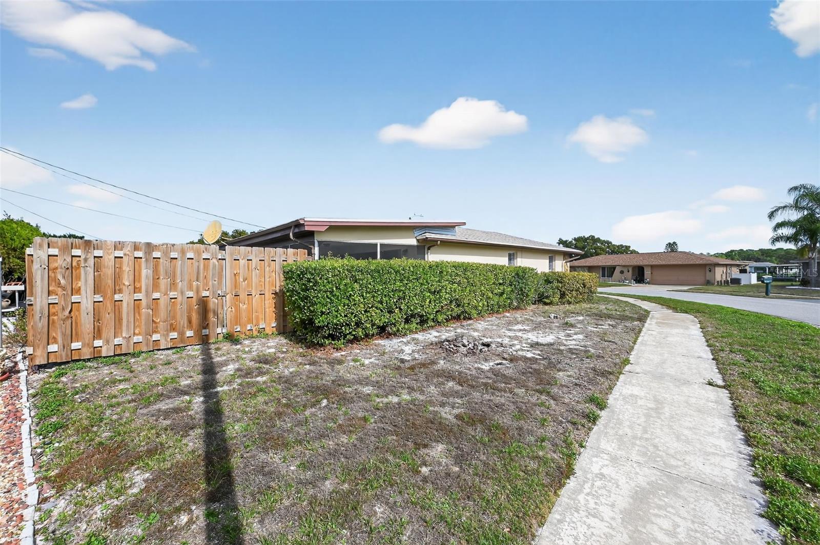 FOREST HILLS - Residential