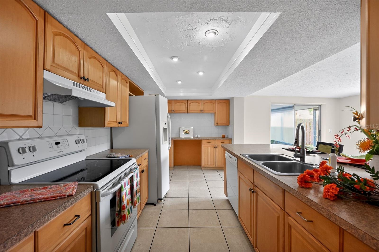 FOREST HILLS - Residential