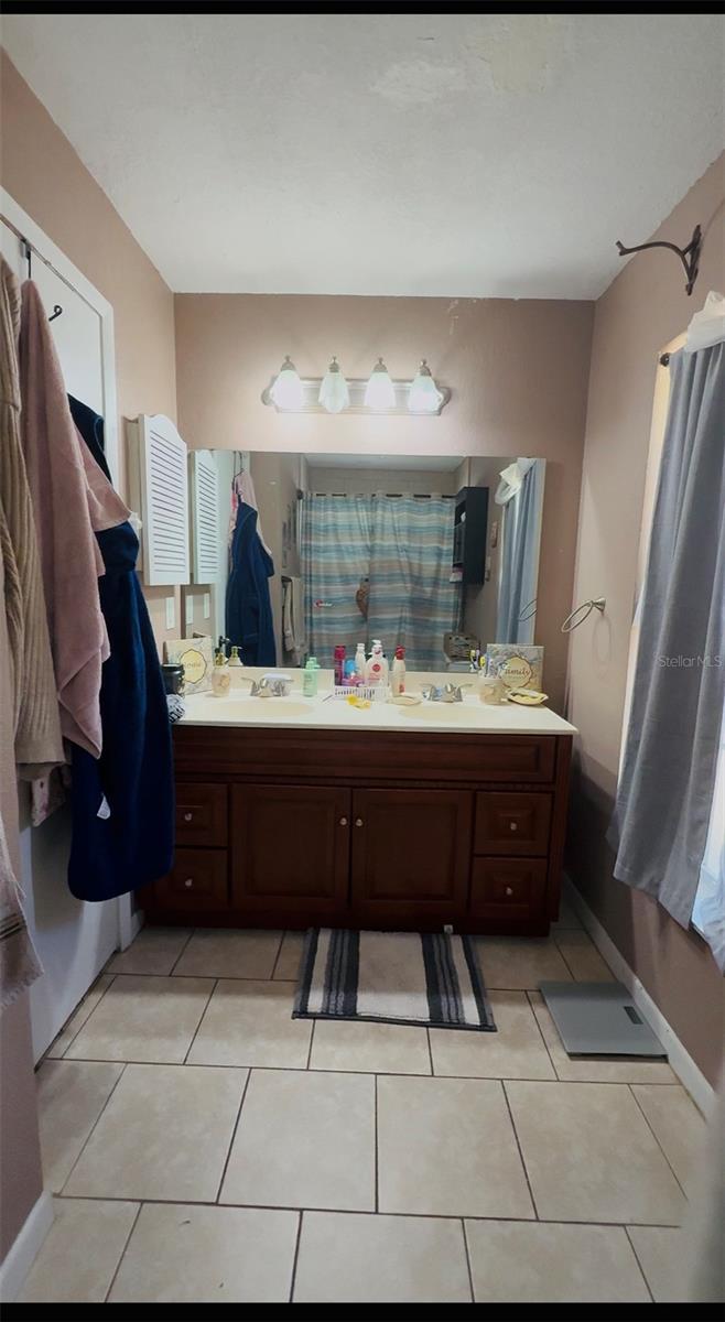 MARION OAKS UN 02 - Residential