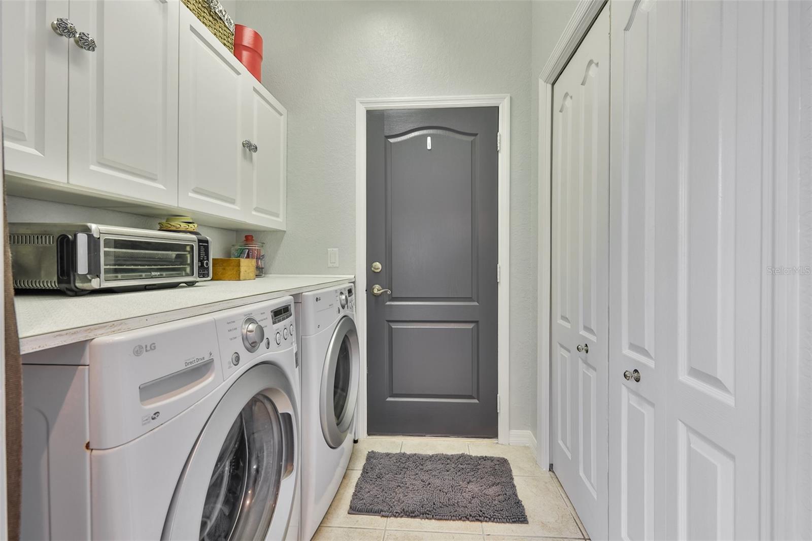 SUN CITY CENTER UNIT 186 - Residential