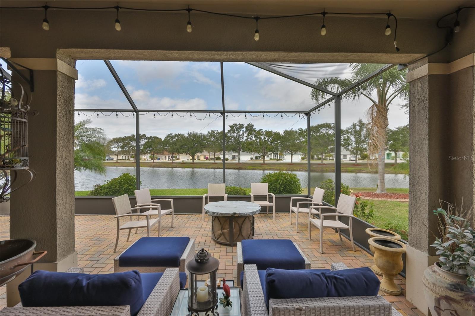 SUN CITY CENTER UNIT 186 - Residential