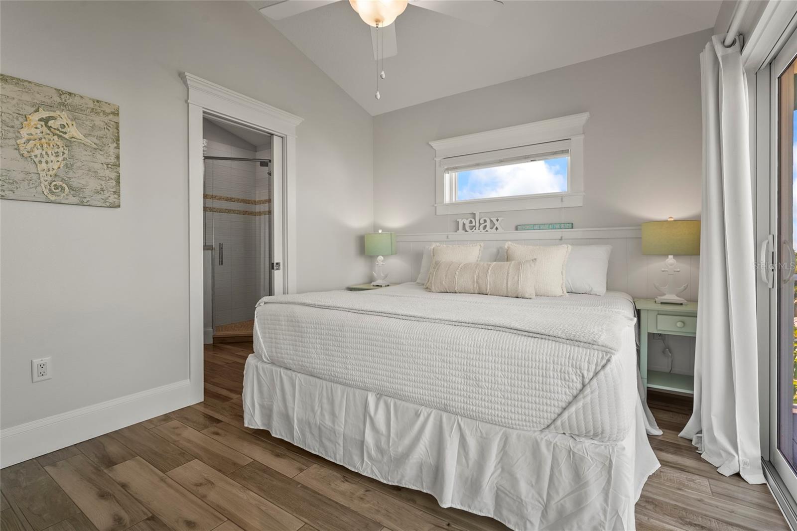 CORTEZ BEACH - Residential