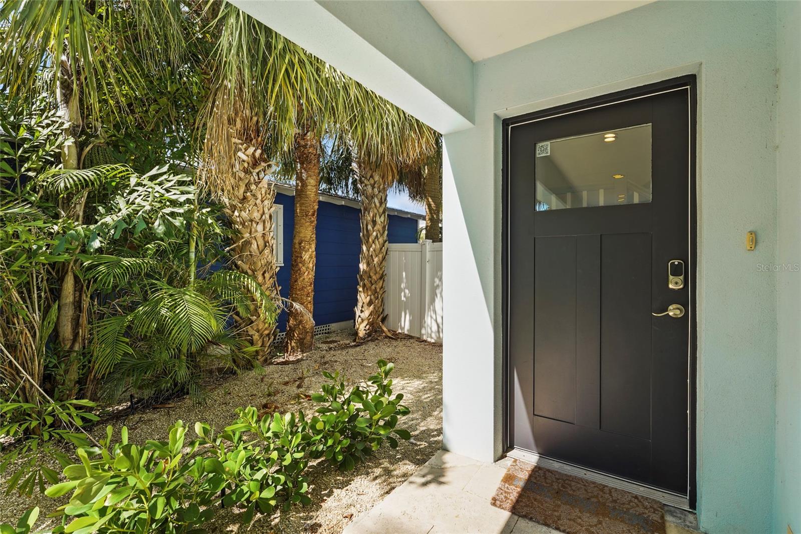 CORTEZ BEACH - Residential