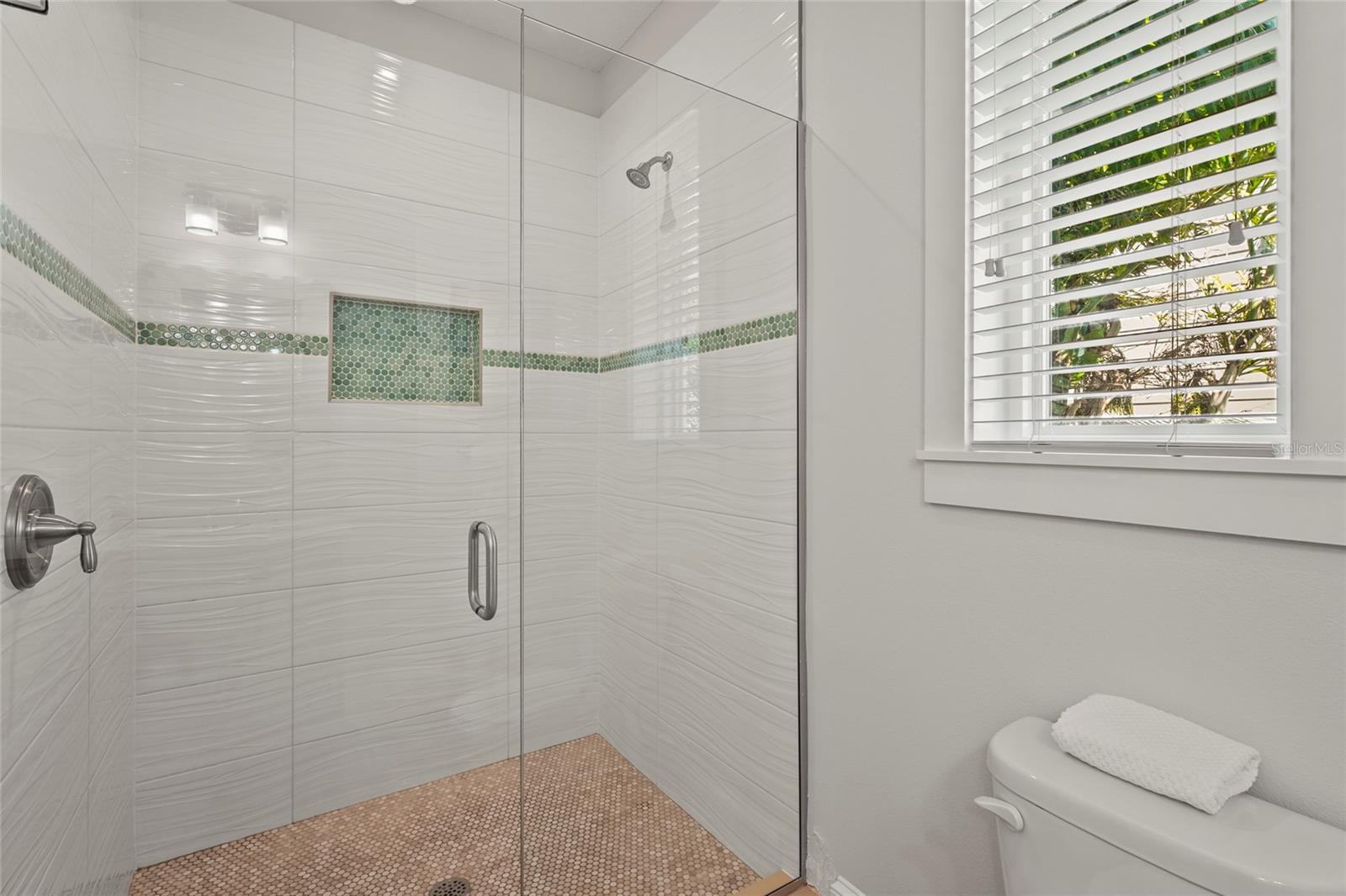 CORTEZ BEACH - Residential