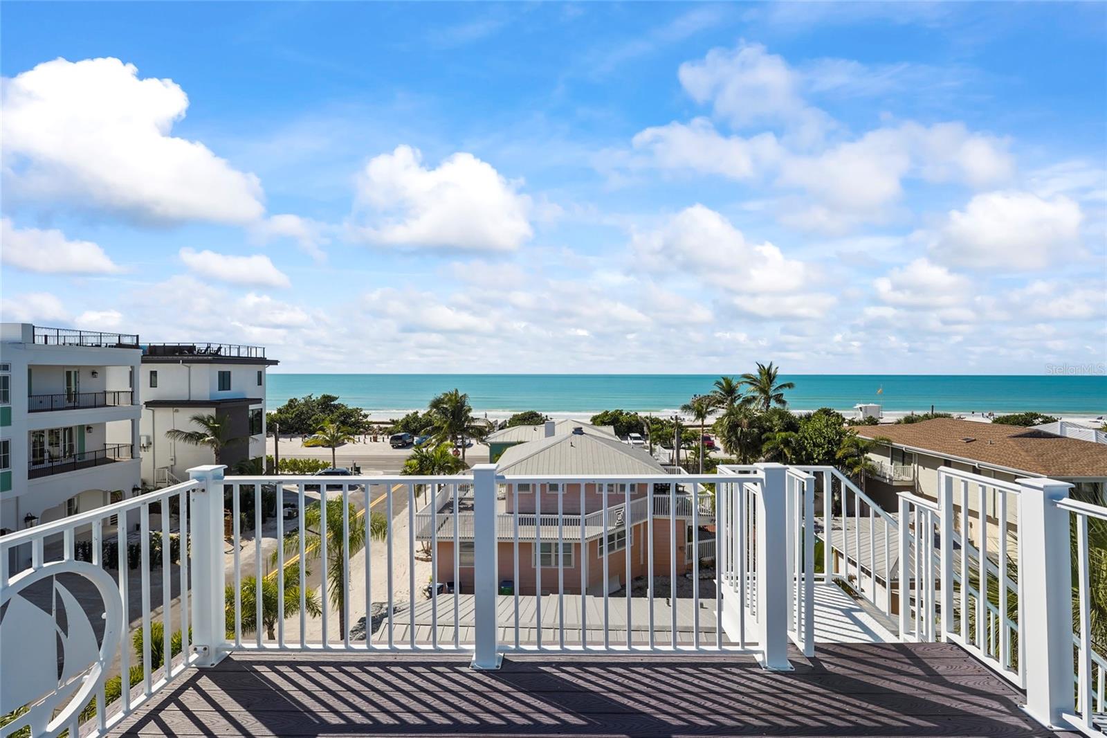 CORTEZ BEACH - Residential