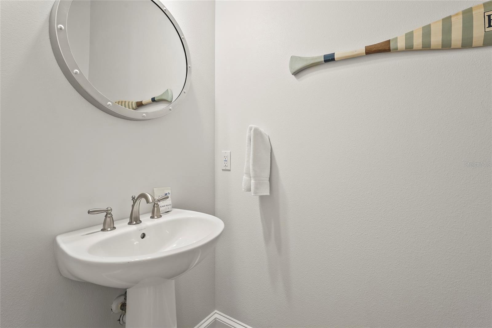 CORTEZ BEACH - Residential