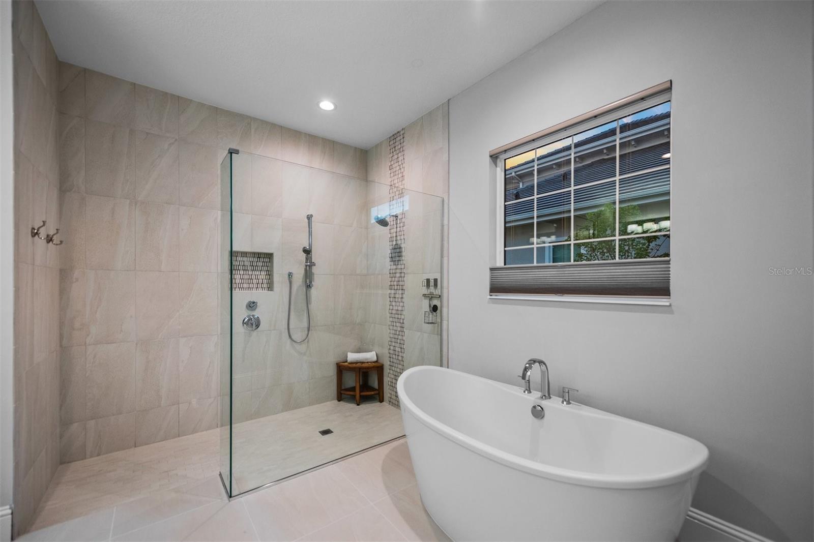 LAKE CLUB PH IV SUBPH C-1 AKA GENOA - Residential