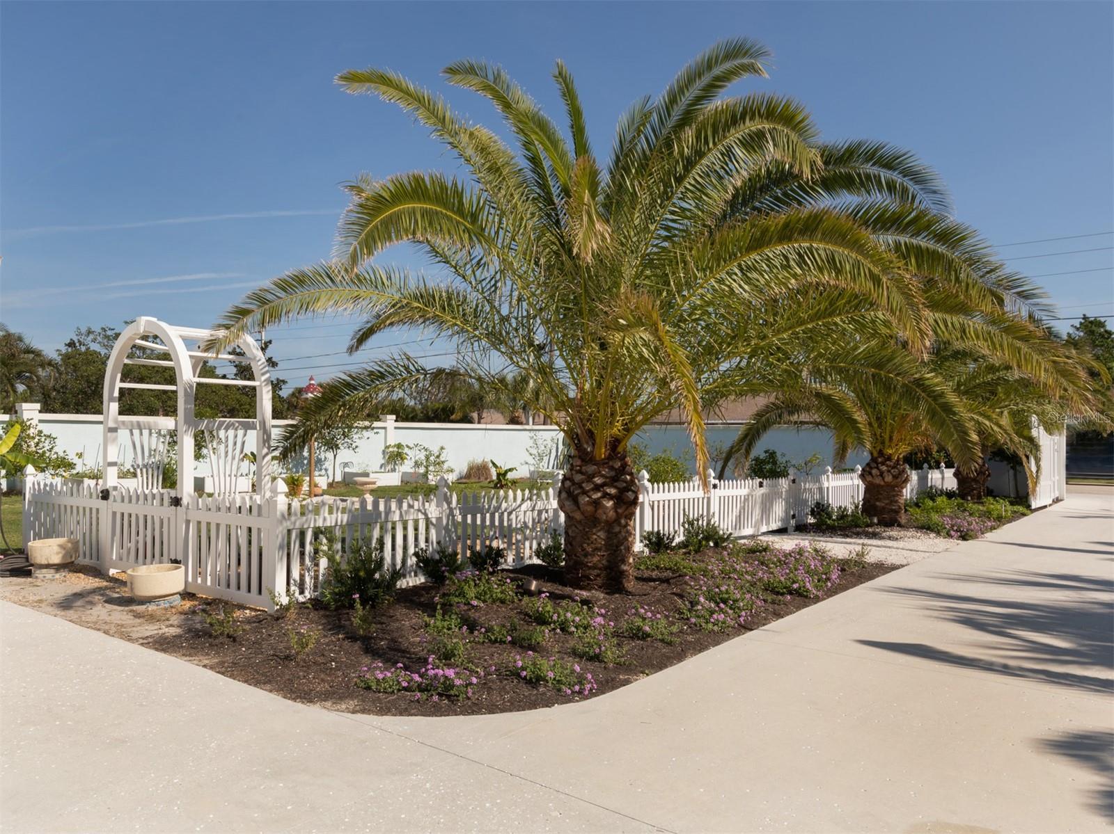 NOT IN A SUBDIVISION - Residential