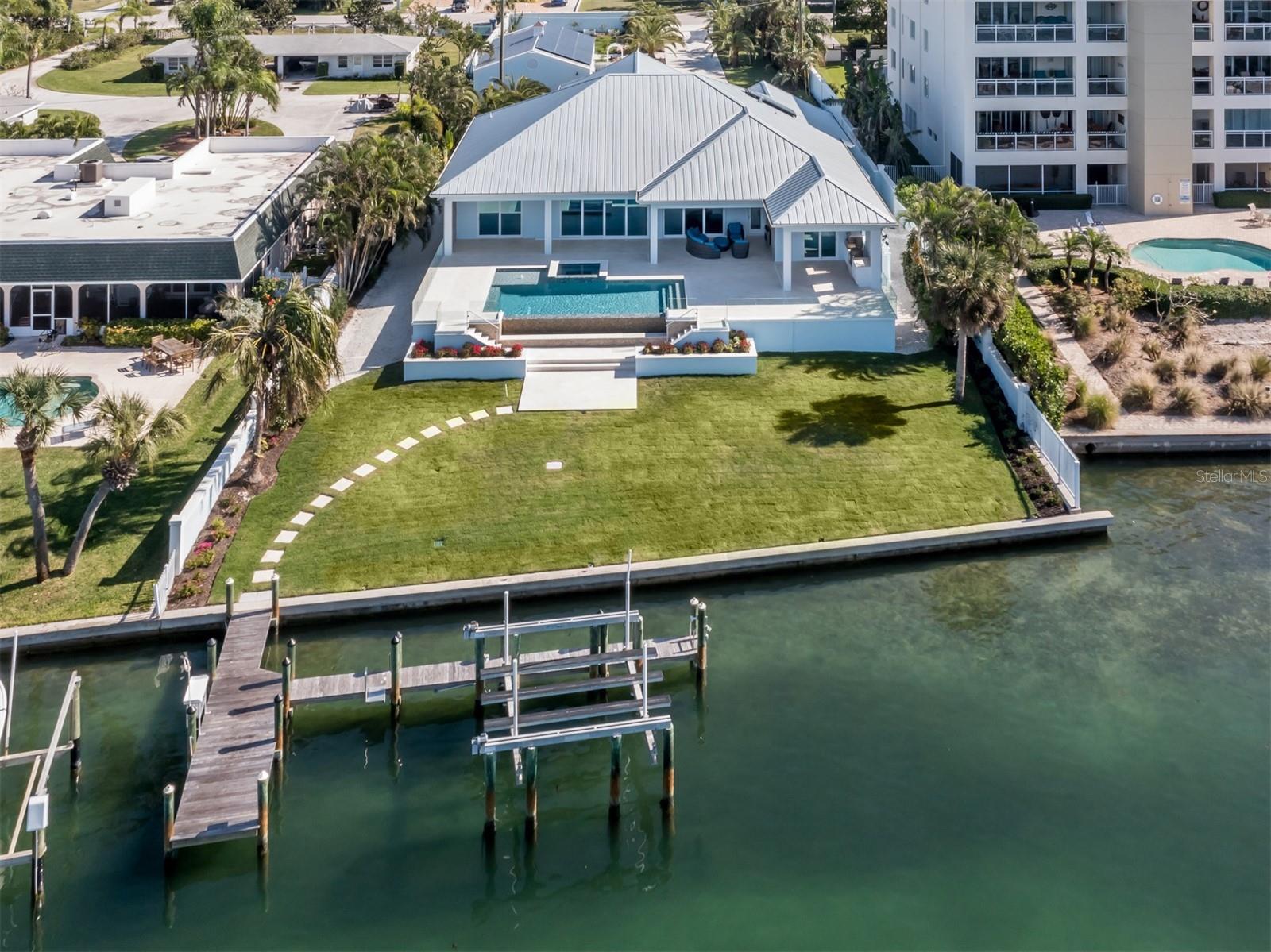 NOT IN A SUBDIVISION - Residential