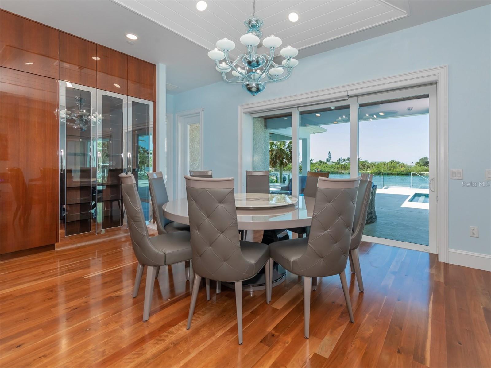 NOT IN A SUBDIVISION - Residential