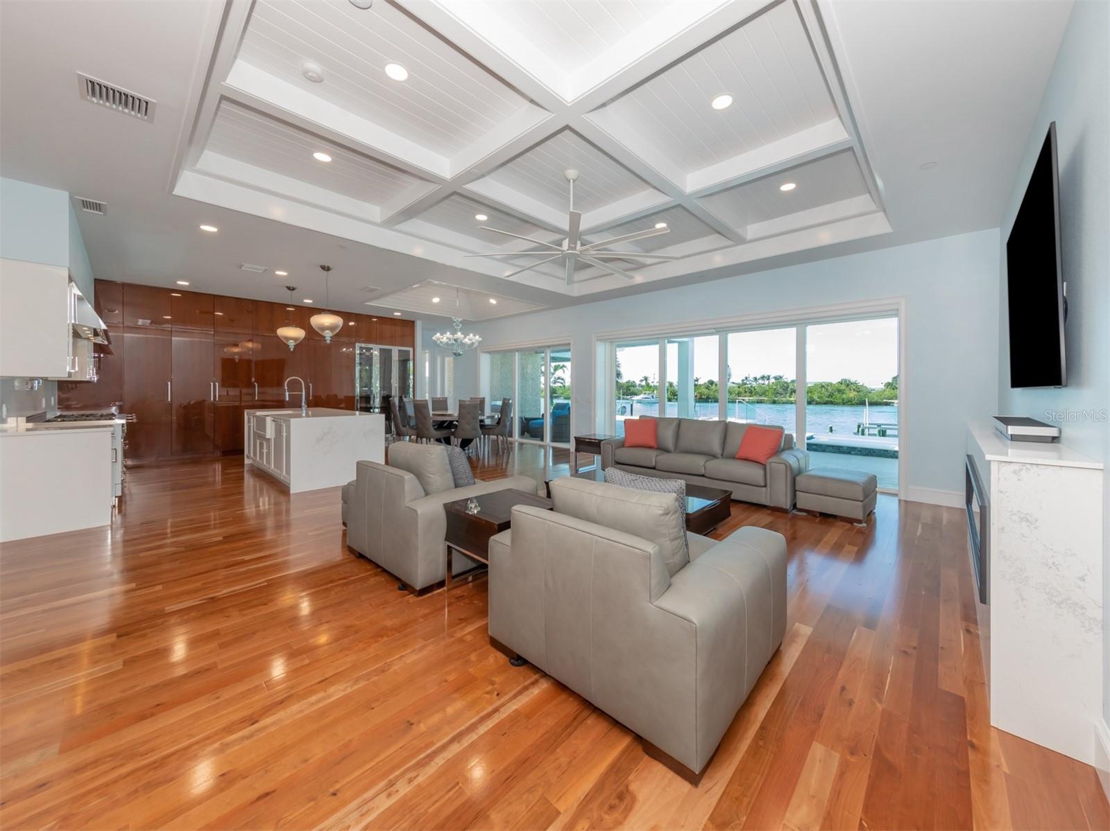 NOT IN A SUBDIVISION - Residential