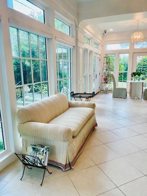 LINCOLN PARK ON HUDSON BAYOU - Residential