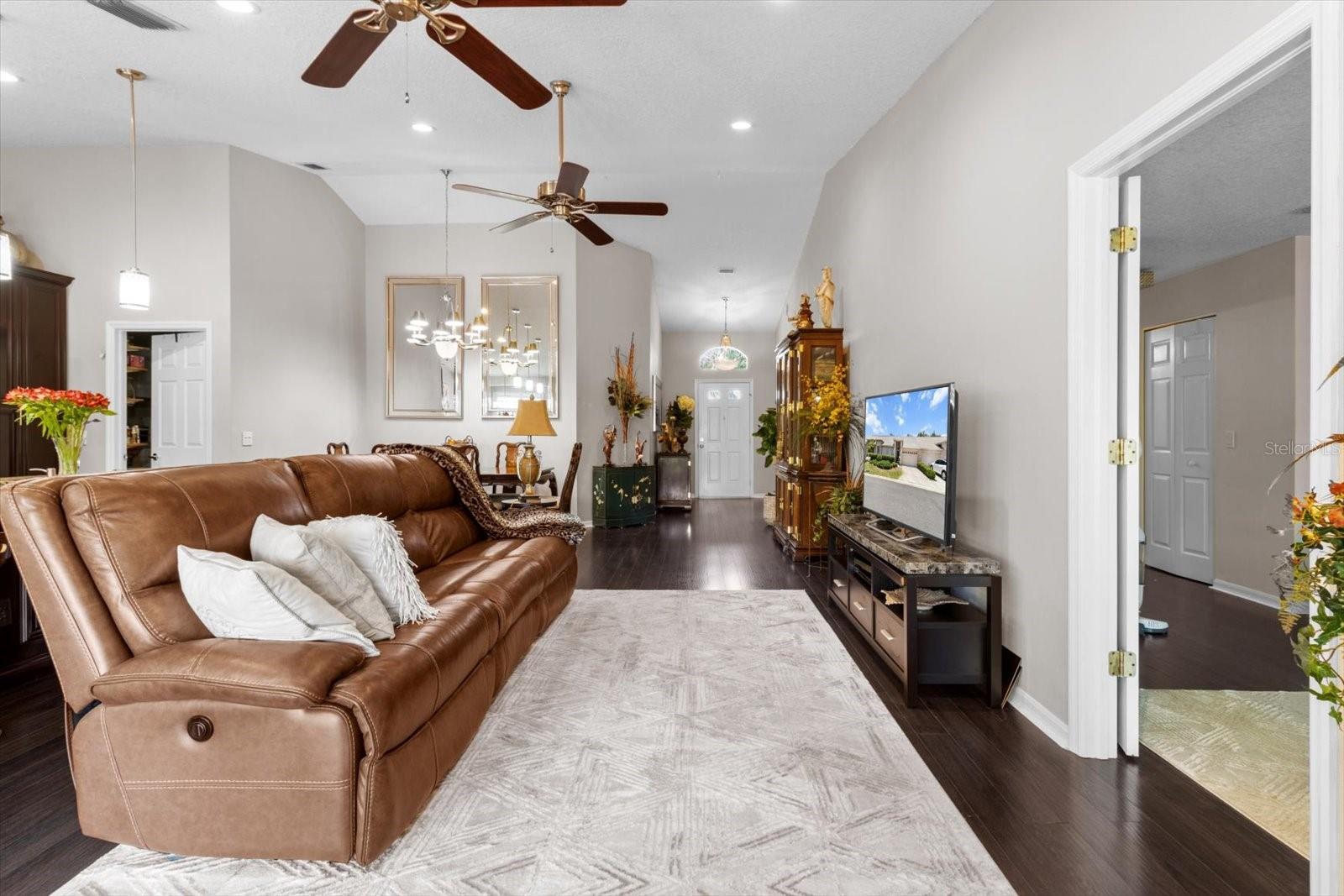HERITAGE SPGS VILLAGE 11 - Residential
