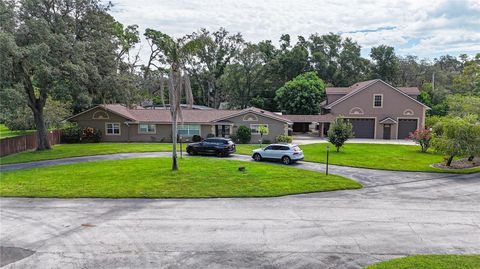 Photo of 321 Kingsbury Avenue, Sanford, FL 32771 (MLS # O6341781)
