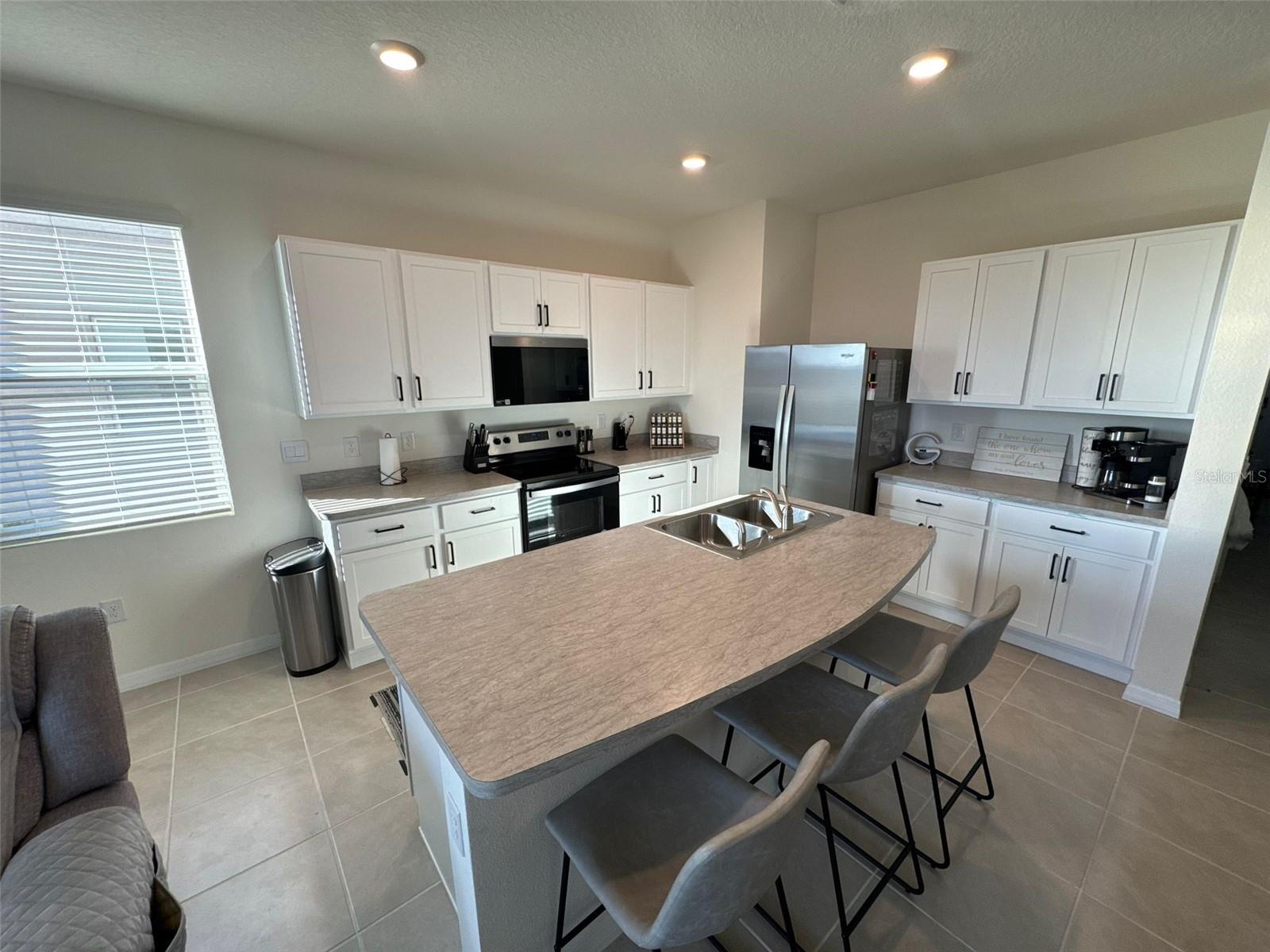 2252 TAY WES DRIVE