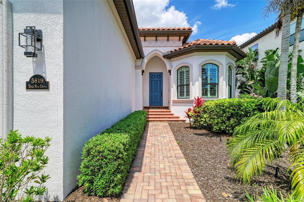 Photo of 5819 Title Row Drive, Bradenton, FL 34210 (MLS # A4692742)