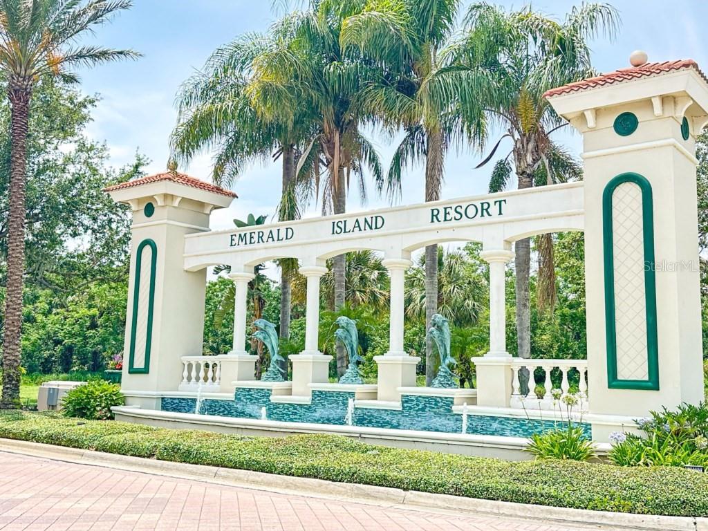 EMERALD ISLAND RESORT - Residential