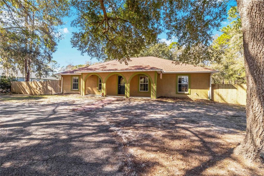 Photo of 6711 Bonnie Blue Drive, Wesley Chapel, FL 33544 (MLS # A4680084)