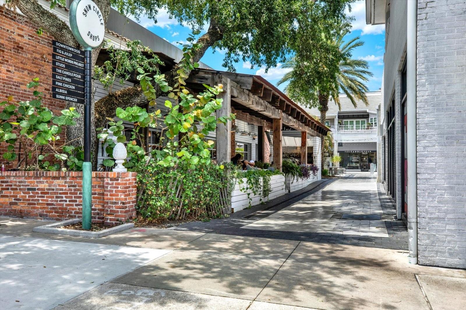 BAYSHORE DIPLOMAT A CONDOMINIU - Residential