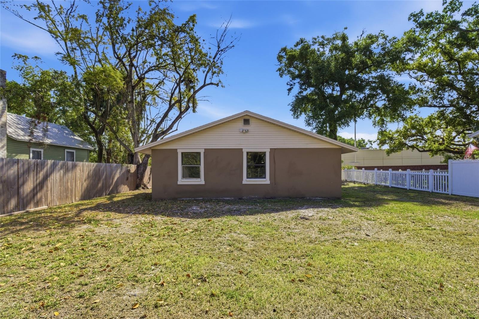 ROBLES SUB SUB OF LT - Residential