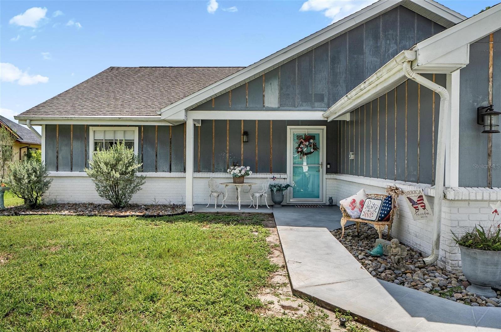 186 WESTHAMPTON DRIVE