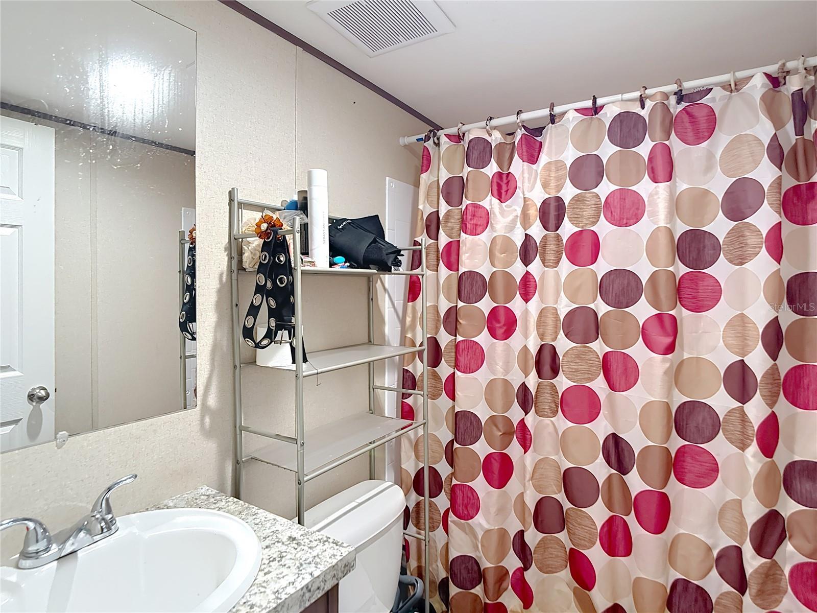 HIGH RDG ESTATES - Residential