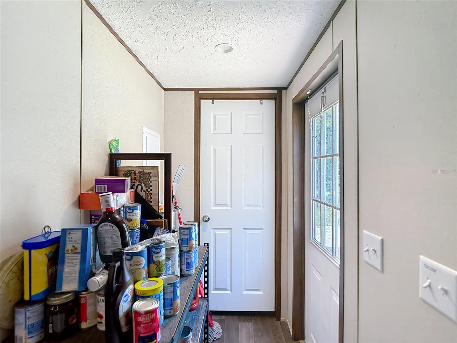 HIGH RDG ESTATES - Residential