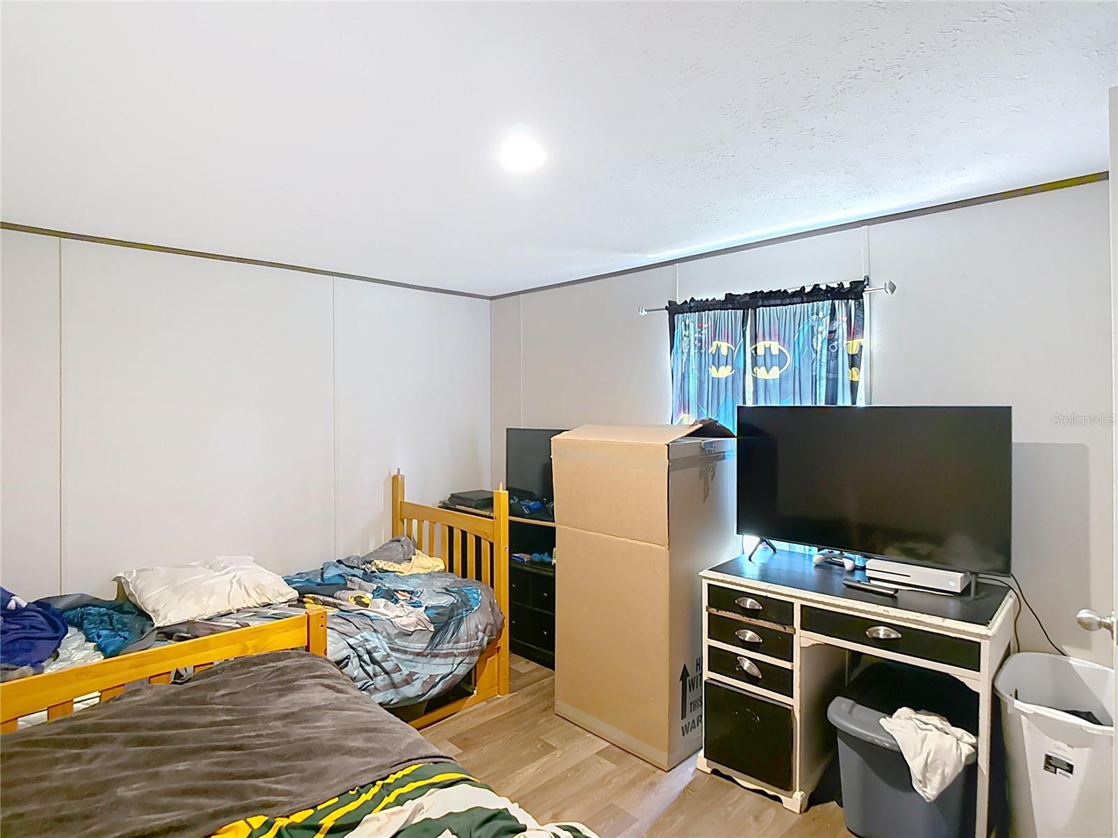 HIGH RDG ESTATES - Residential