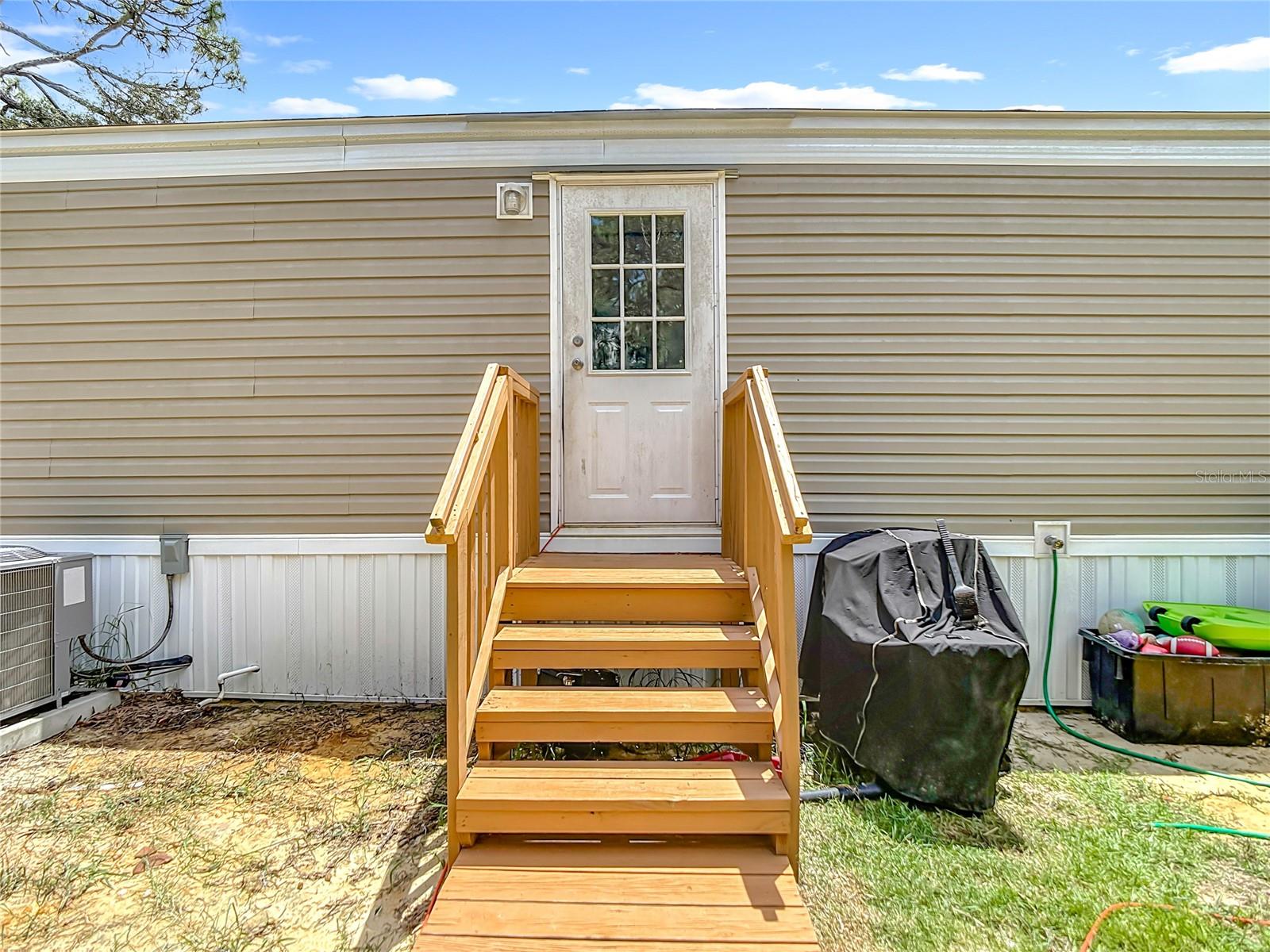 HIGH RDG ESTATES - Residential