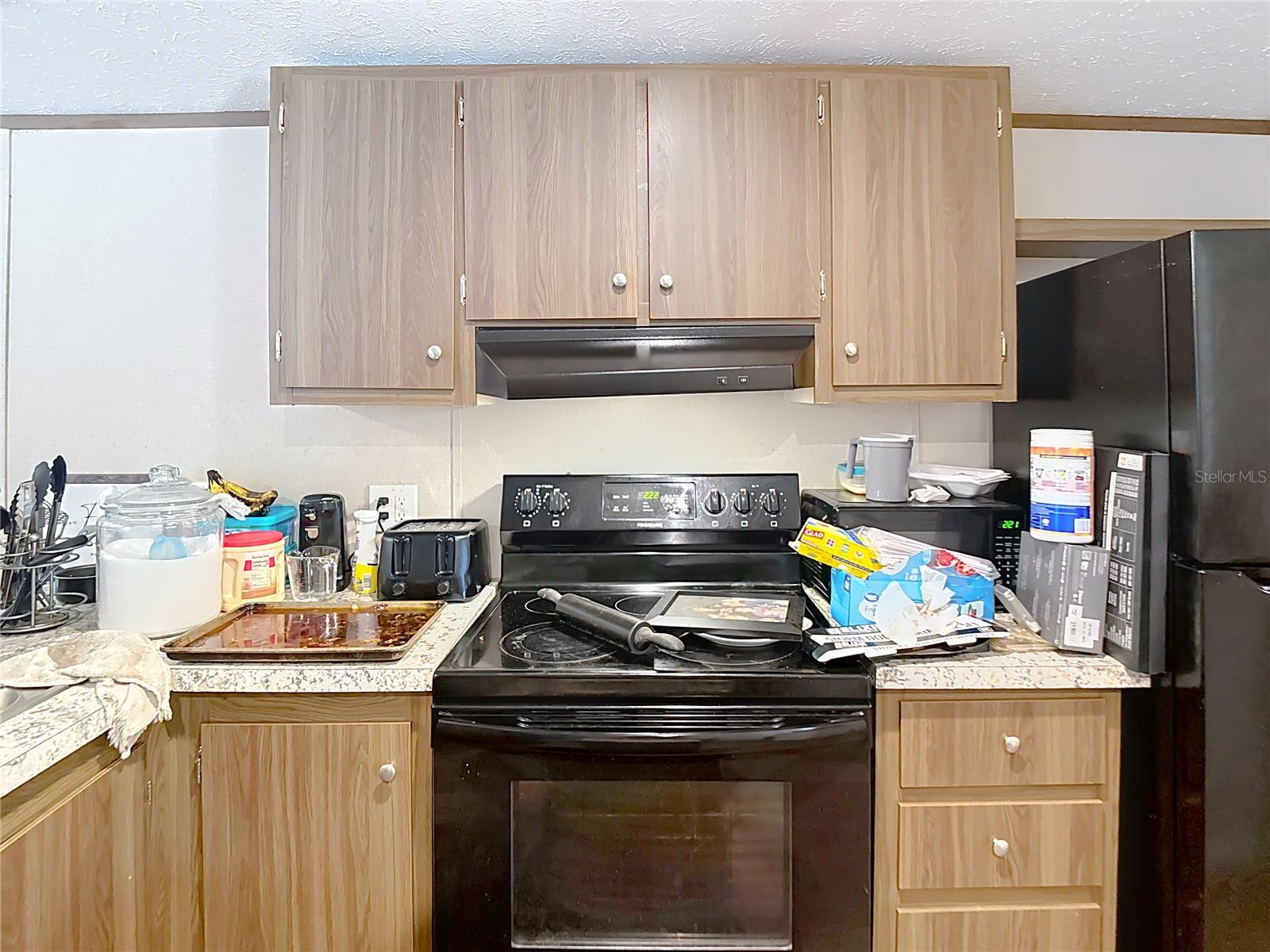 HIGH RDG ESTATES - Residential