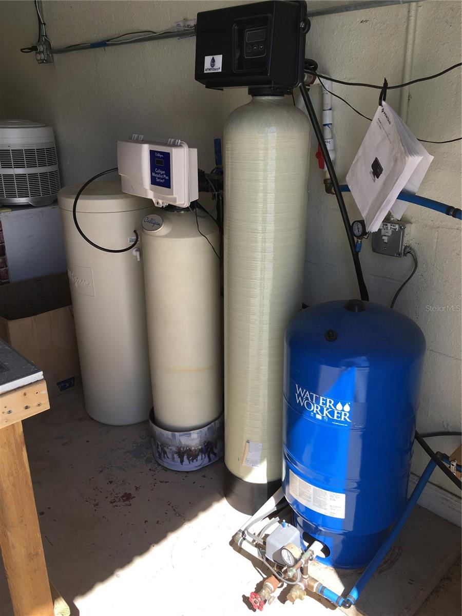 COLLEGE PARK HLNDS - Residential