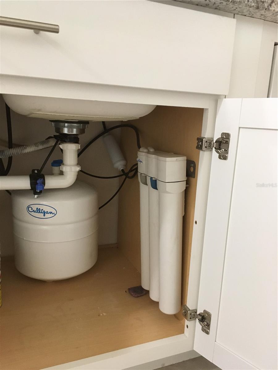 COLLEGE PARK HLNDS - Residential