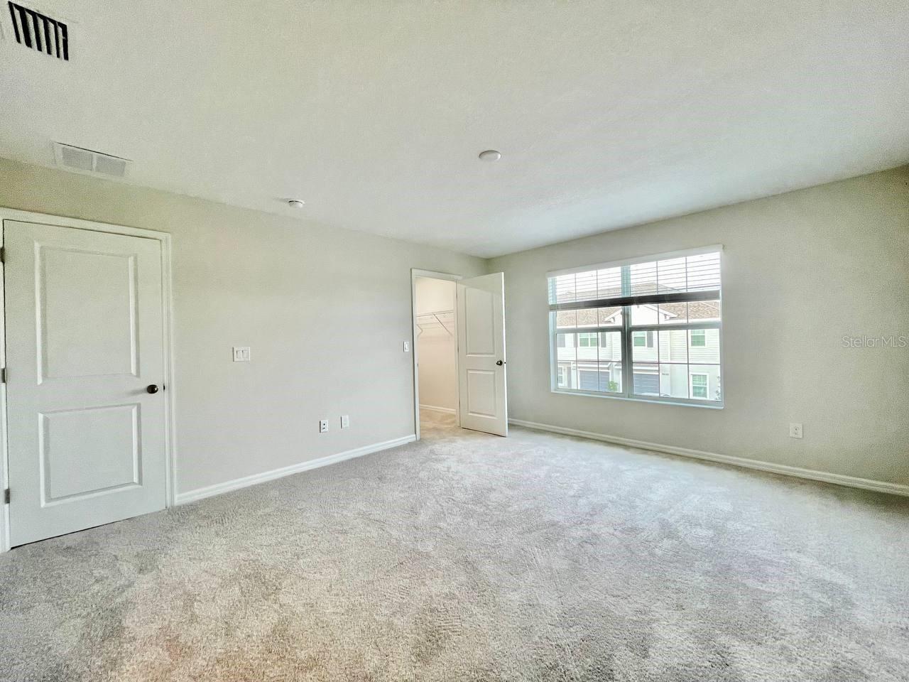 CALUSA CREEK TOWNHOMES - Residential Lease