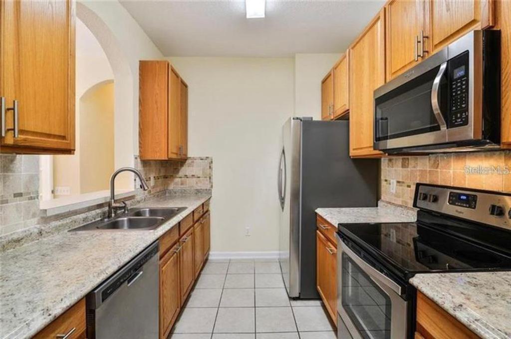 VENTURA/STONEBRIDGE COMMONS PH - Residential