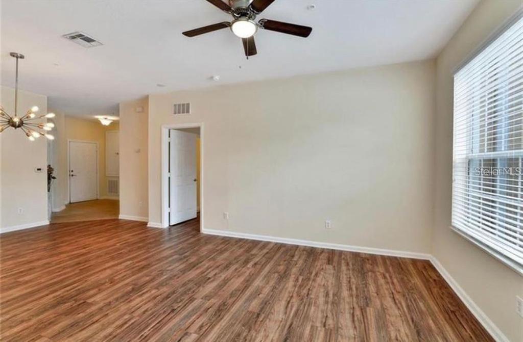 VENTURA/STONEBRIDGE COMMONS PH - Residential